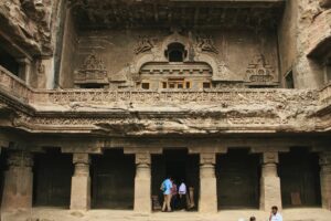 Read more about the article Unlocking the Hidden Wonders of Udayagiri and Khandagiri Caves