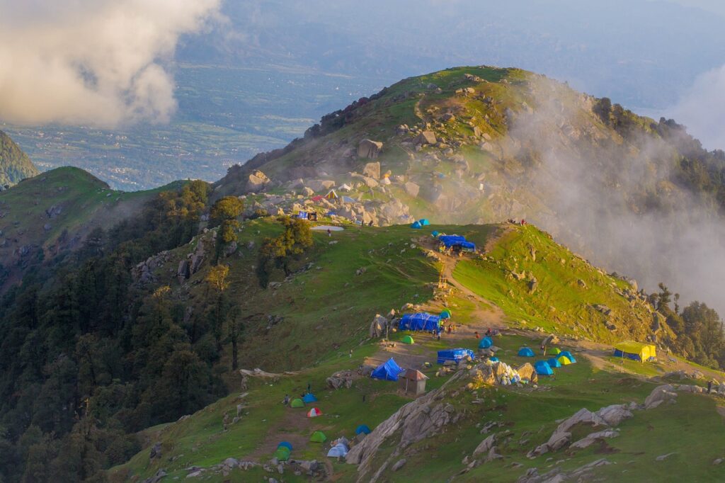 triund-Trekking in Himachal Pradesh